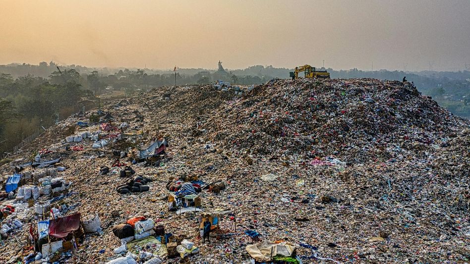 Meghalaya's Marten landfill clean-up nears finish line after years of slog Meghalaya's Marten landfill clean-up nears finish line after years of slog