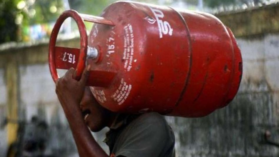Domestic LPG up by Rs 60, commercial cylinders costlier by Rs 114.5 from March 7 Domestic LPG up by Rs 60, commercial cylinders costlier by Rs 114.5 from March 7