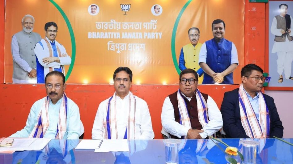 BJP gears up for district council poll, Tripura CM Manik Saha chairs strategy meeting BJP gears up for district council poll, Tripura CM Manik Saha chairs strategy meeting