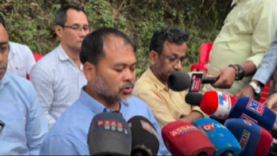 Assam Assembly Polls 2026: Congress–Raijor Dal alliance collapses; Akhil Gogoi accuses Gaurav Gogoi of ‘arrogance’ Assam Assembly Polls 2026: Congress–Raijor Dal alliance collapses; Akhil Gogoi accuses Gaurav Gogoi of ‘arrogance’