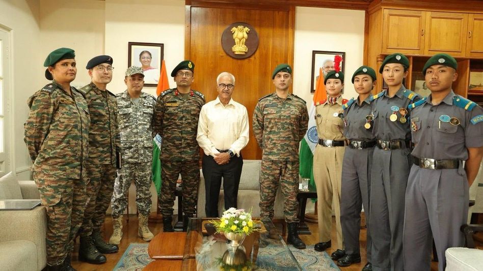 Manipur Governor felicitates NCC cadets who took part in Republic Day Parade Manipur Governor felicitates NCC cadets who took part in Republic Day Parade