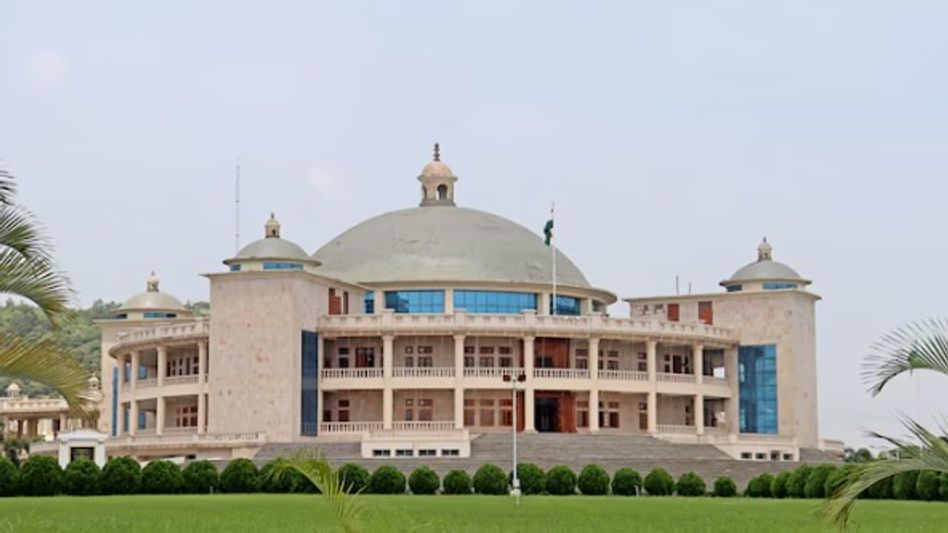 Manipur Assembly pays tribute to 15 leaders, including former PM Manmohan Singh Manipur Assembly pays tribute to 15 leaders, including former PM Manmohan Singh