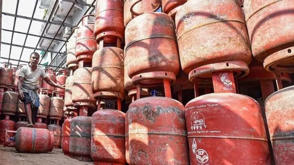 Assam Police warns of legal action against rumours on LPG, fuel shortage Assam Police warns of legal action against rumours on LPG, fuel shortage