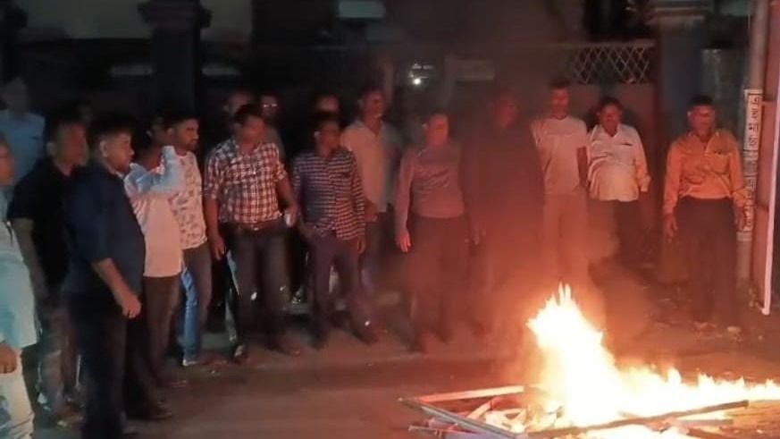 Assam: Dhubri Congress erupts in protests over ticket snub