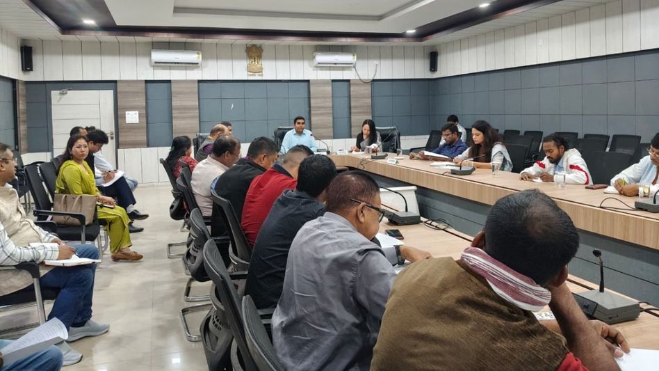 Tinsukia DC holds meeting with candidates, urges strict adherence to poll code Tinsukia DC holds meeting with candidates, urges strict adherence to poll code