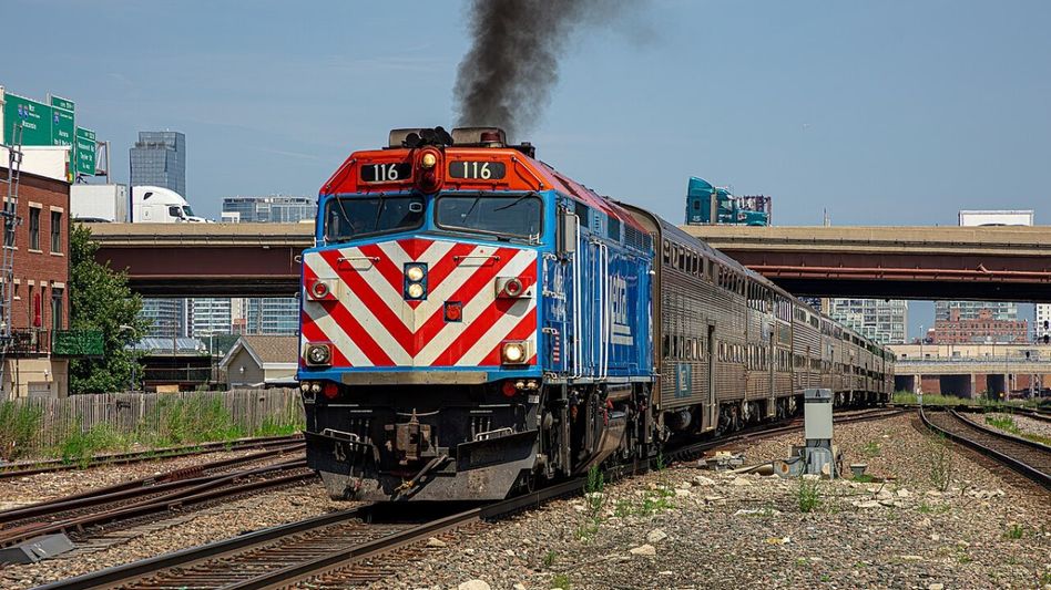 Man arrested for killing daughter on train in Lakhimpur; police search for woman accompanying them Man arrested for killing daughter on train in Lakhimpur; police search for woman accompanying them