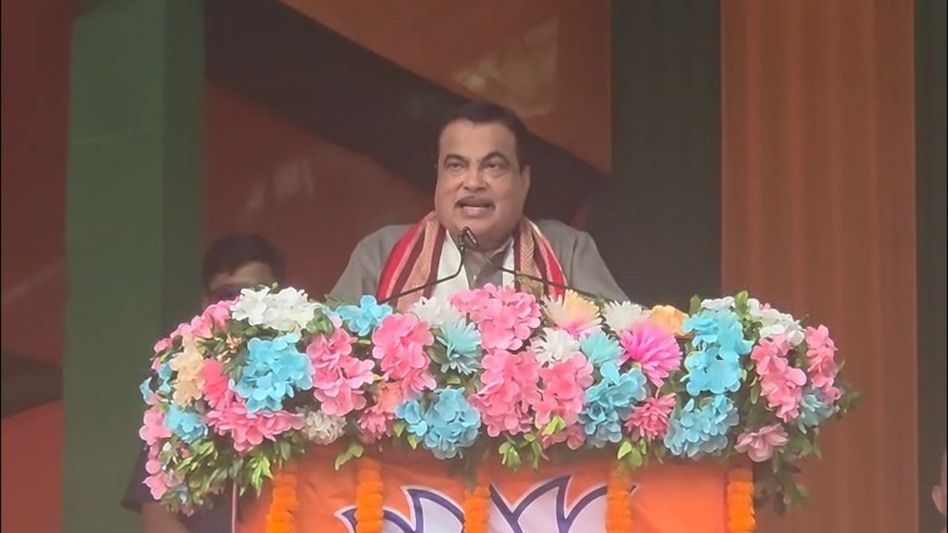 BJP not against Muslims, targets infiltrators: Nitin Gadkari expresses confidence in Assam, Bengal polls BJP not against Muslims, targets infiltrators: Nitin Gadkari expresses confidence in Assam, Bengal polls