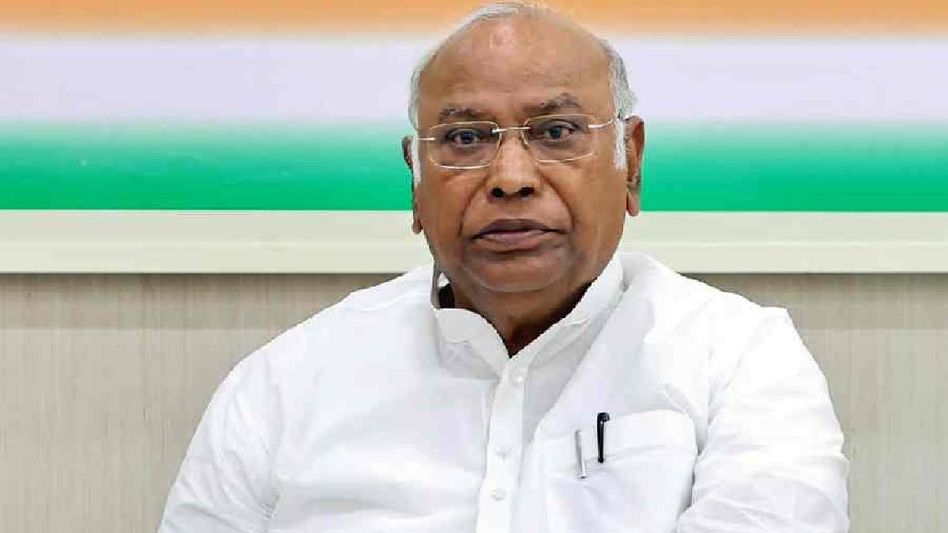 Complaint filed against Congress chief Mallikarjun Kharge over alleged inflammatory remarks in Assam Complaint filed against Congress chief Mallikarjun Kharge over alleged inflammatory remarks in Assam