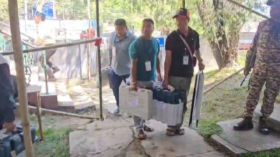 Polling teams dispatched to remote booths in Assam’s Haflong ahead of voting Polling teams dispatched to remote booths in Assam’s Haflong ahead of voting