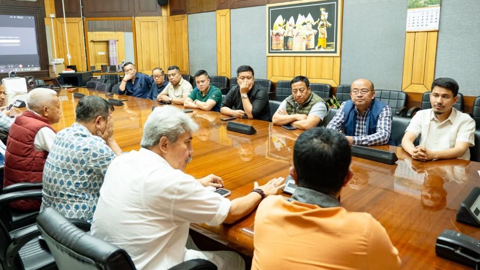 All-party meet in Manipur condemns Tronglaobi incident, urges calm All-party meet in Manipur condemns Tronglaobi incident, urges calm