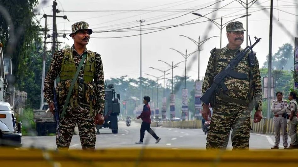 Curfew partially relaxed in three Manipur valley districts amid prevailing law and order situation Curfew partially relaxed in three Manipur valley districts amid prevailing law and order situation