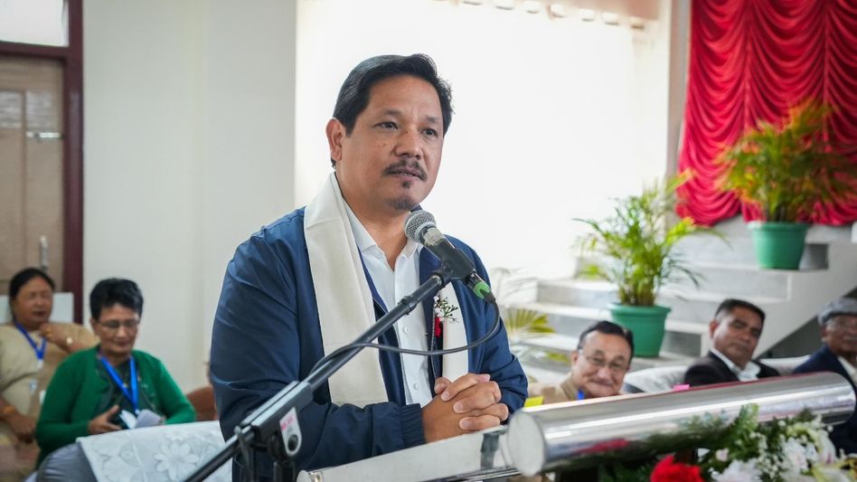 Meghalaya CM sanctions Rs 25 lakh for women's shelter, felicitates students from care homes Meghalaya CM sanctions Rs 25 lakh for women's shelter, felicitates students from care homes