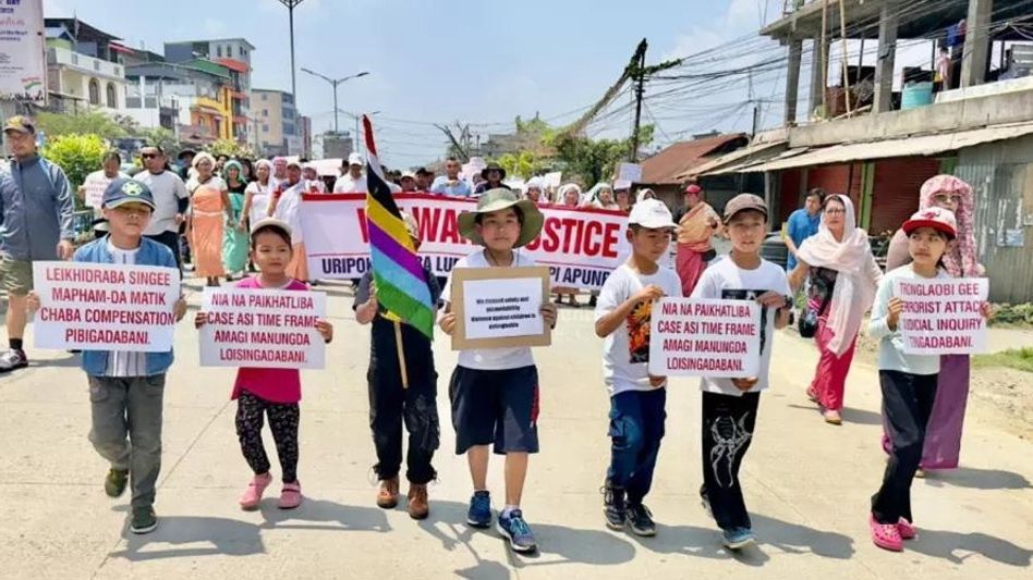 Widespread protests erupt across Manipur valley districts demanding justice for children killed in Bishnupur blast Widespread protests erupt across Manipur valley districts demanding justice for children killed in Bishnupur blast