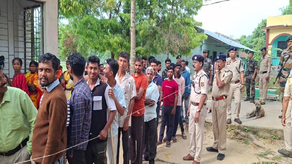 Tripura district council polls record 78 per cent turnout till 3 pm, South District leads with 69 per cent Tripura district council polls record 78 per cent turnout till 3 pm, South District leads with 69 per cent