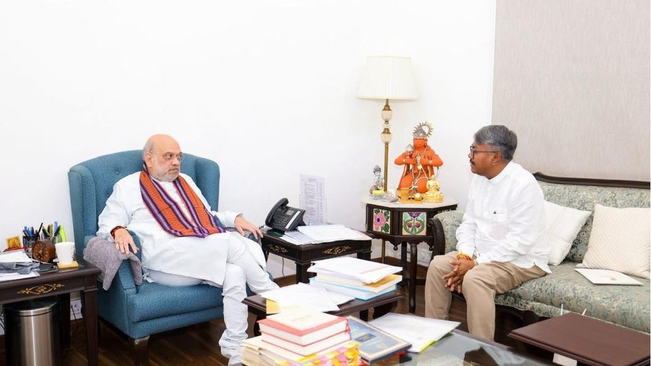 Manipur minister Govindas Konthoujam meets Amit Shah amid rising tensions after Bishnupur blast Manipur minister Govindas Konthoujam meets Amit Shah amid rising tensions after Bishnupur blast
