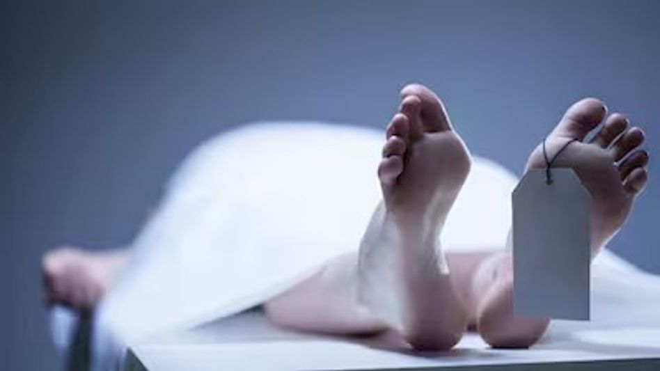 Fourteen year old girl dies, mother and brother found unconscious in Mizoram’s Kolasib Fourteen year old girl dies, mother and brother found unconscious in Mizoram’s Kolasib