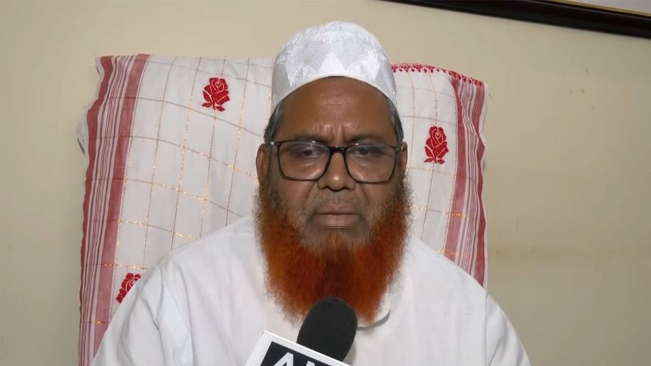 AIUDF pledges backing to opposition bloc eyeing Assam government AIUDF pledges backing to opposition bloc eyeing Assam government