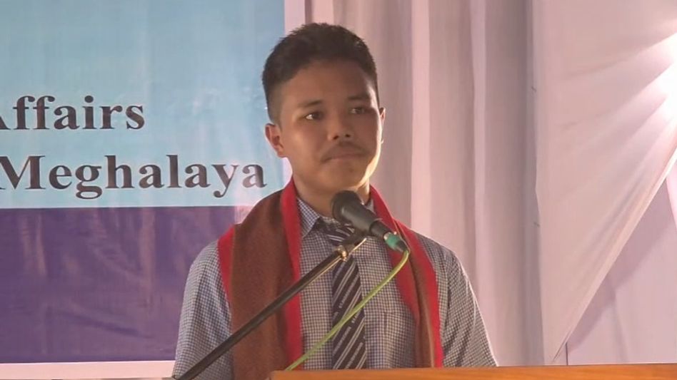 SSLC topper Emalton D. Marak felicitated at Career Guidance Programme in Assam-Meghalaya border's Kharkutta SSLC topper Emalton D. Marak felicitated at Career Guidance Programme in Assam-Meghalaya border's Kharkutta