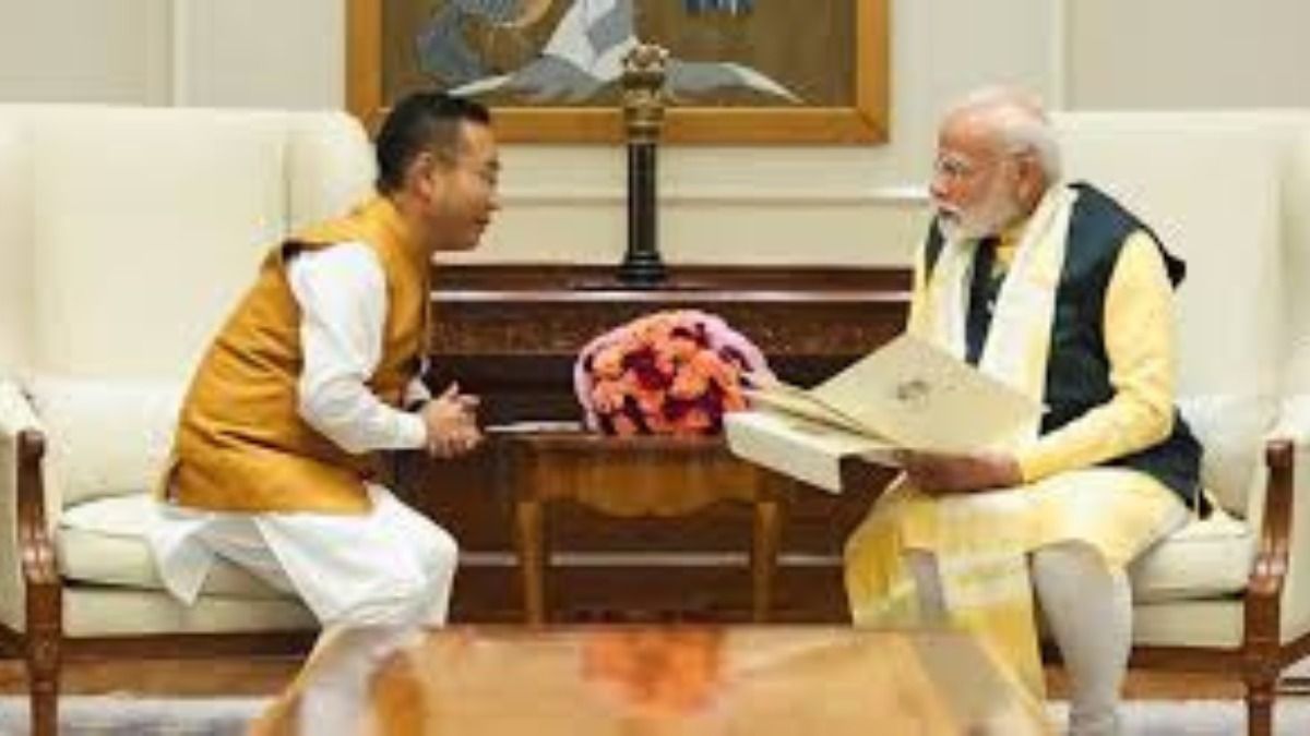 Sikkim issues tourist advisory ahead of PM Modi visit; early departure requested in Gangtok Sikkim issues tourist advisory ahead of PM Modi visit; early departure requested in Gangtok