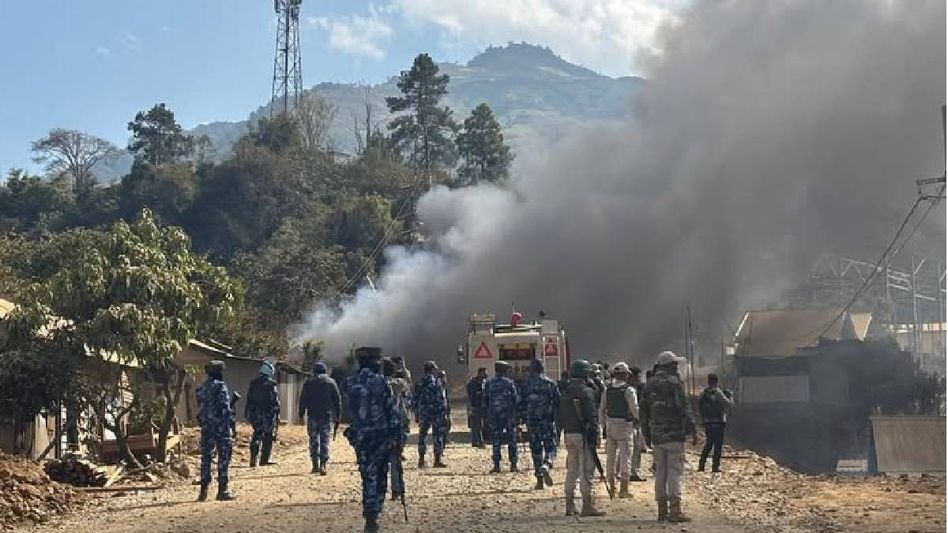 Manipur: Kuki body warns of "full-scale self-defence" after Ukhrul violence, holds state and Centre responsible Manipur: Kuki body warns of "full-scale self-defence" after Ukhrul violence, holds state and Centre responsible