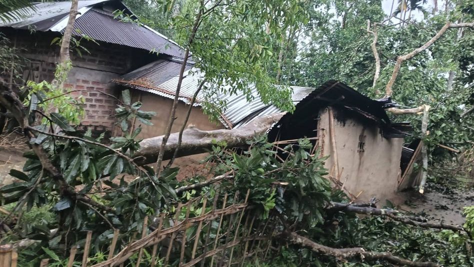 Storm batters Tripura, over 1,500 houses damaged across eight districts Storm batters Tripura, over 1,500 houses damaged across eight districts