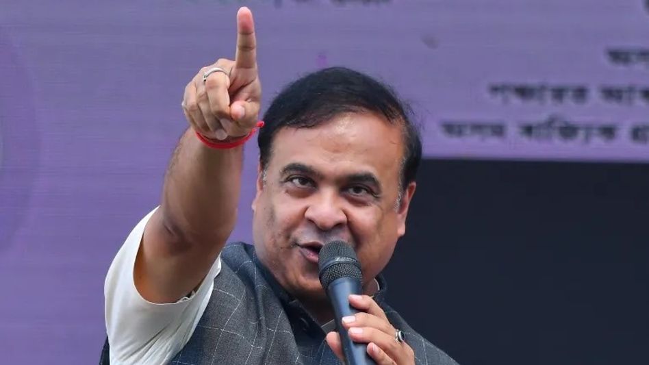 Bangladesh summons acting Indian envoy over Assam CM's remarks Bangladesh summons acting Indian envoy over Assam CM's remarks