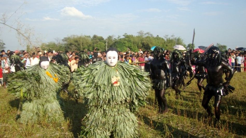 Assam’s Bohuwa dance: Banana leaf-clad ritual to ward off evil, usher prosperity Assam’s Bohuwa dance: Banana leaf-clad ritual to ward off evil, usher prosperity