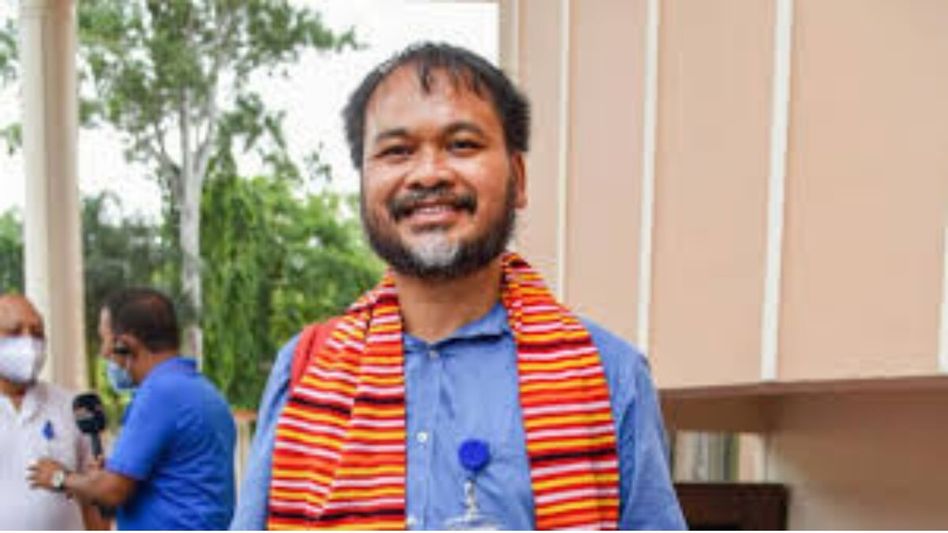 Akhil Gogoi retains Sivasagar seat as BJP sweeps rest of district Akhil Gogoi retains Sivasagar seat as BJP sweeps rest of district