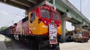 Western Railway dispatches 4,200 quintals of cumin from Gujarat to Assam by special parcel train Western Railway dispatches 4,200 quintals of cumin from Gujarat to Assam by special parcel train