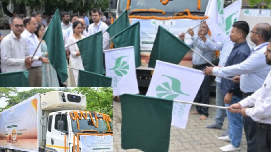 Assam exports 20 metric tonnes of Baksa honey to U.S. in first international shipment Assam exports 20 metric tonnes of Baksa honey to U.S. in first international shipment