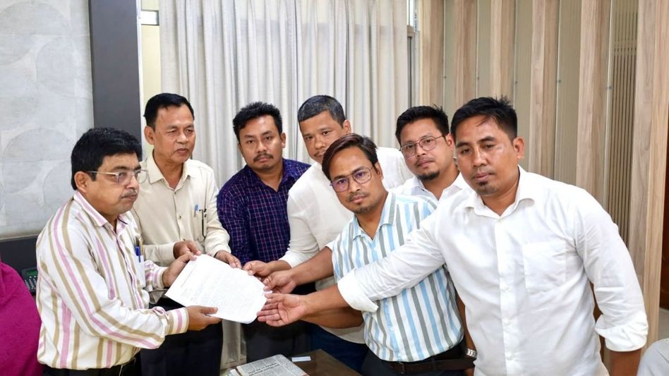 Tripura District Council contractors barred from PWD tender process; Tipra Motha delegations meet Chief Engineer Tripura District Council contractors barred from PWD tender process; Tipra Motha delegations meet Chief Engineer