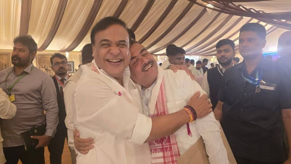 ‘You Know Who’: Himanta’s mystery jab gets wink-and-nudge reply from Bengal CM Suvendu ‘You Know Who’: Himanta’s mystery jab gets wink-and-nudge reply from Bengal CM Suvendu