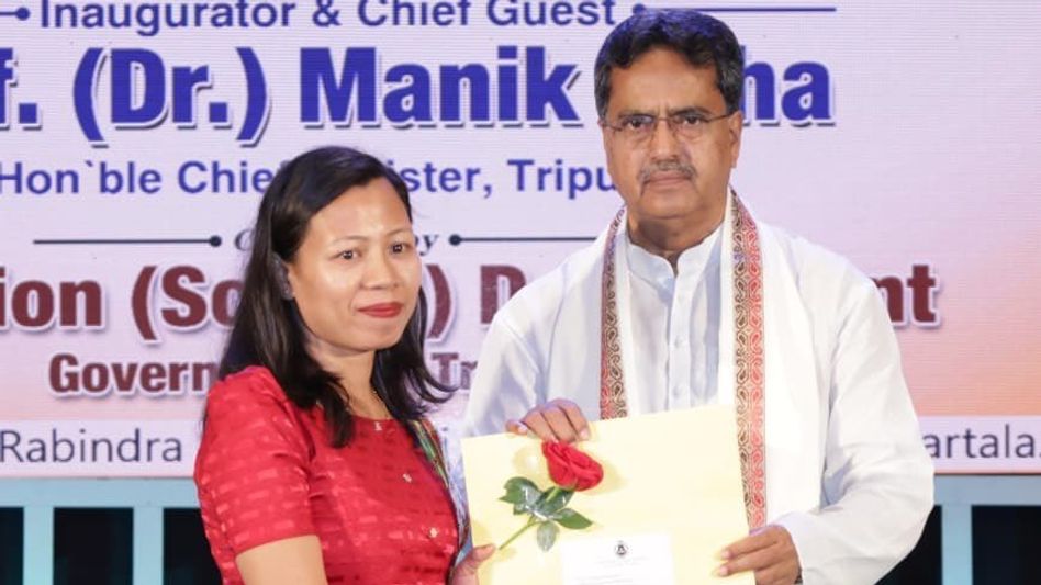 Tripura CM hands appointment letters to 865 postgraduate teachers in Agartala Tripura CM hands appointment letters to 865 postgraduate teachers in Agartala