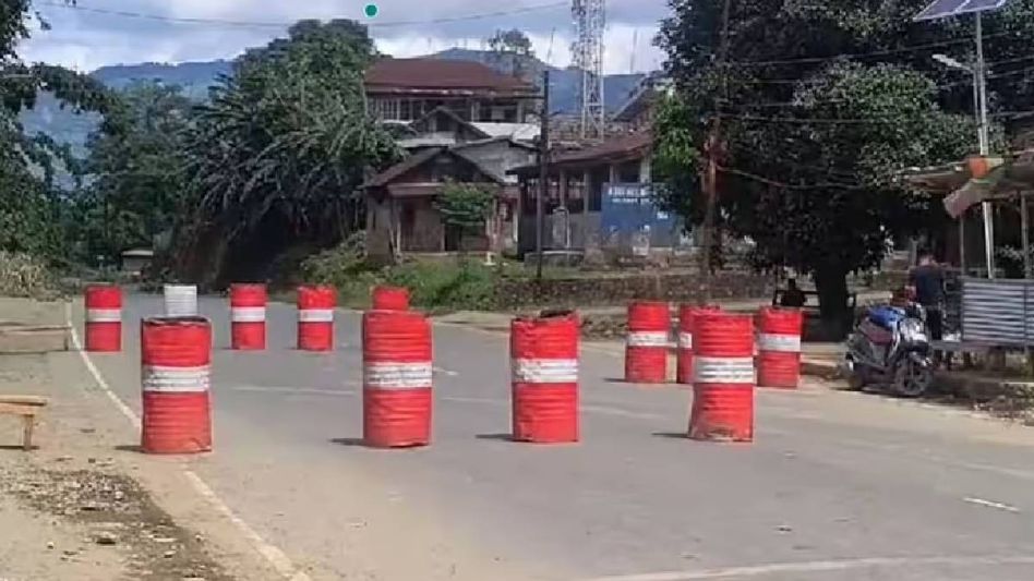 KSO Sadar Hills enforces 48-hour shutdown across Manipur's Kangpokpi over Kuki hostage crisis KSO Sadar Hills enforces 48-hour shutdown across Manipur's Kangpokpi over Kuki hostage crisis