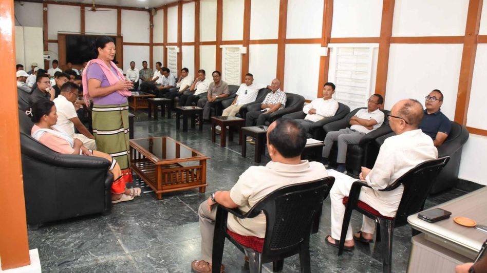 Liangmai bodies meet Manipur CM, seek immediate release of six missing men Liangmai bodies meet Manipur CM, seek immediate release of six missing men