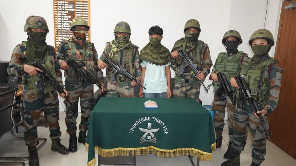 Assam Rifles seized morphine worth Rs 18 lakh in Agartala, one held Assam Rifles seized morphine worth Rs 18 lakh in Agartala, one held