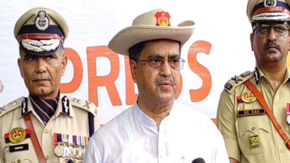 Central team likely to visit Tripura to inspect Indo-Bangladesh border fencing Central team likely to visit Tripura to inspect Indo-Bangladesh border fencing
