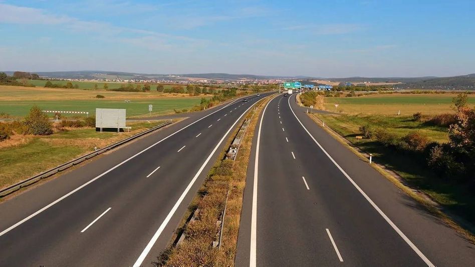 Assam government pushes for urgent repair of NH-37 border connectivity route Assam government pushes for urgent repair of NH-37 border connectivity route