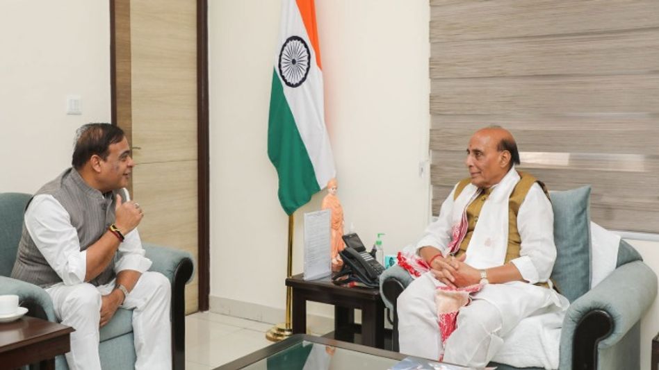 Assam CM meets Rajnath Singh, discusses state's role in defence sector Assam CM meets Rajnath Singh, discusses state's role in defence sector