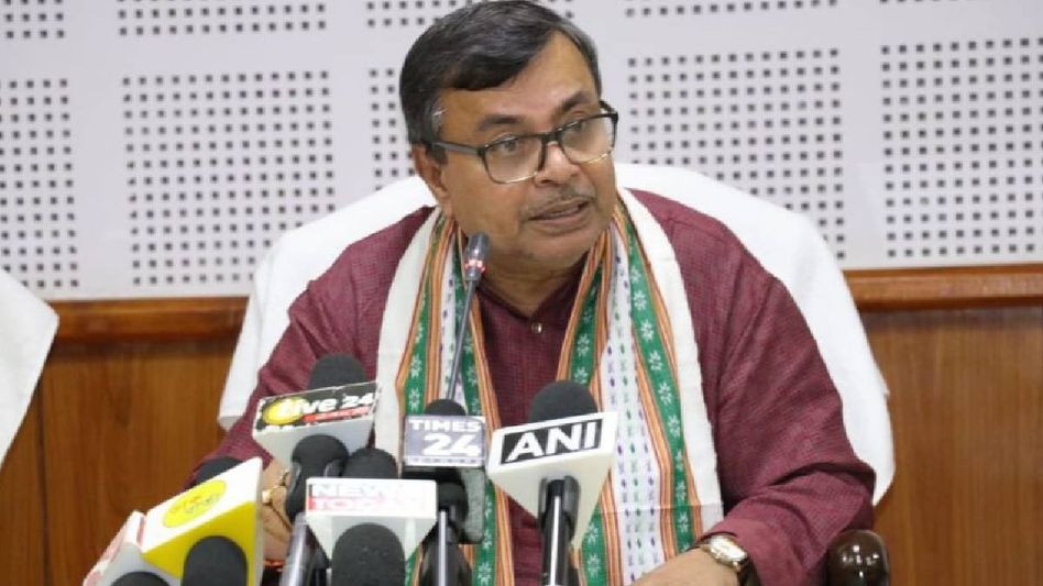Tripura minister launches ‘Khet Bachao Abhiyan’, says state aims to bring 11,250 hectares of land under natural farming Tripura minister launches ‘Khet Bachao Abhiyan’, says state aims to bring 11,250 hectares of land under natural farming