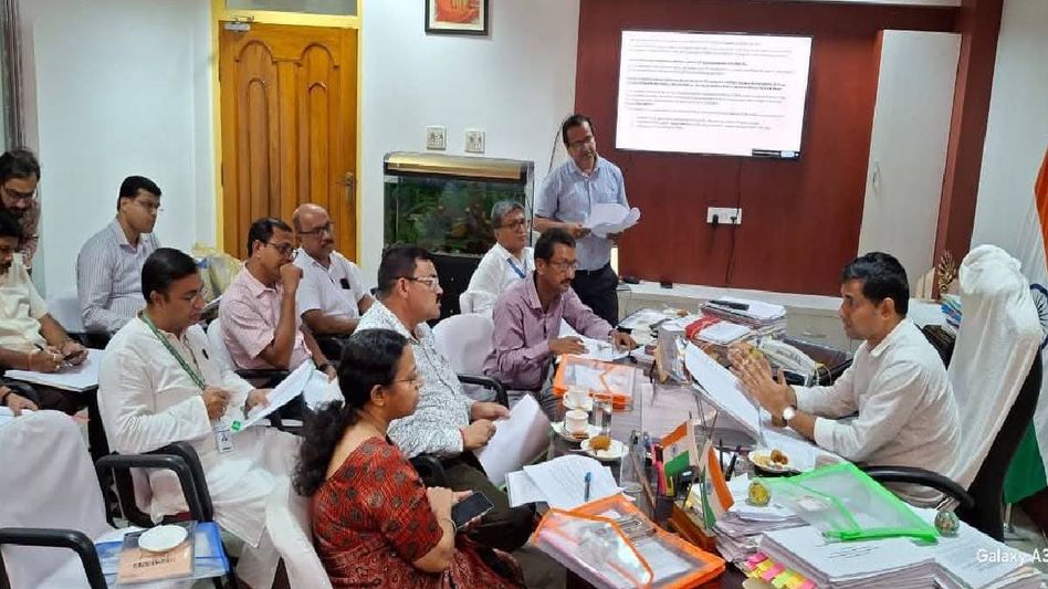 Tripura Fisheries Minister reviews sector development, stresses timely project completion Tripura Fisheries Minister reviews sector development, stresses timely project completion