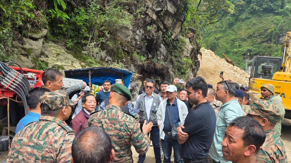 Sikkim reviews long-term solutions after repeated road disruptions on Lachen route Sikkim reviews long-term solutions after repeated road disruptions on Lachen route