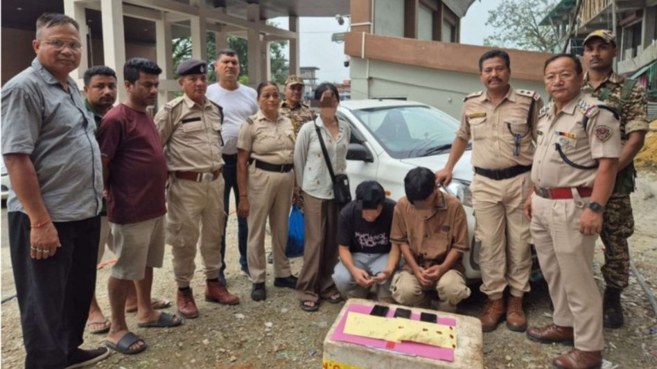 Three alleged drug peddlers arrested, suspected heroin seized at Arunachal-Assam border Three alleged drug peddlers arrested, suspected heroin seized at Arunachal-Assam border
