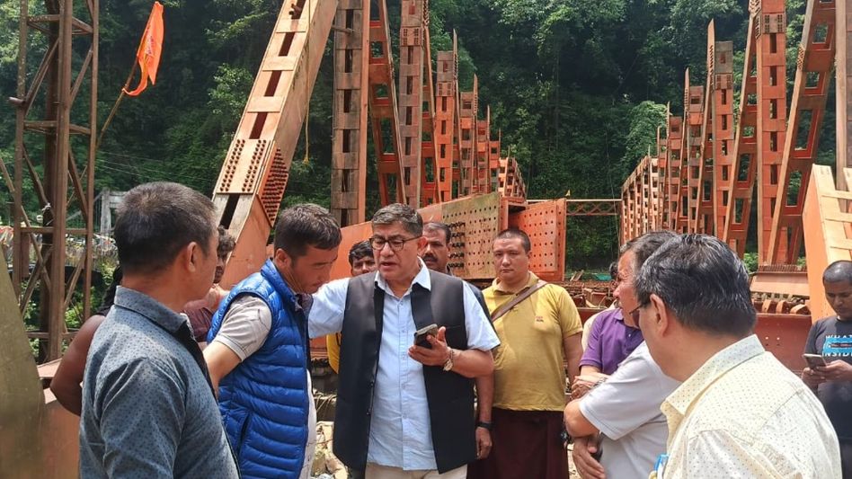 BJP Sikkim chief D.R. Thapa inspects delayed Bhusuk Khola bridge project, seeks timely completion BJP Sikkim chief D.R. Thapa inspects delayed Bhusuk Khola bridge project, seeks timely completion