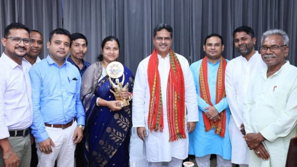 Tripura CM congratulates Panchayat bodies for winning three National Panchayat Awards Tripura CM congratulates Panchayat bodies for winning three National Panchayat Awards