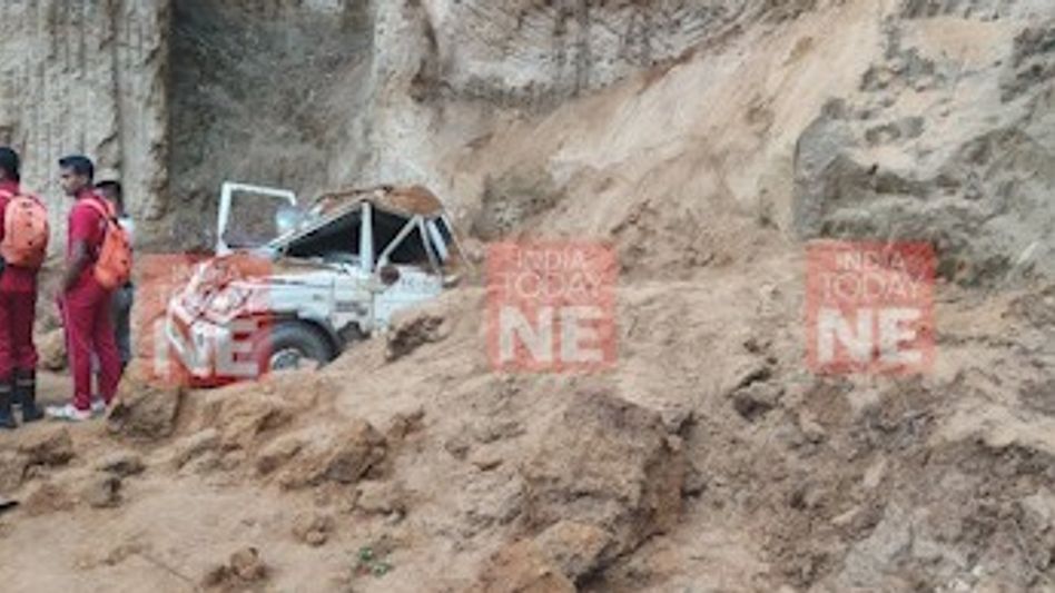 Two dead, one critical after earth mound collapses during soil collection in Tripura Two dead, one critical after earth mound collapses during soil collection in Tripura