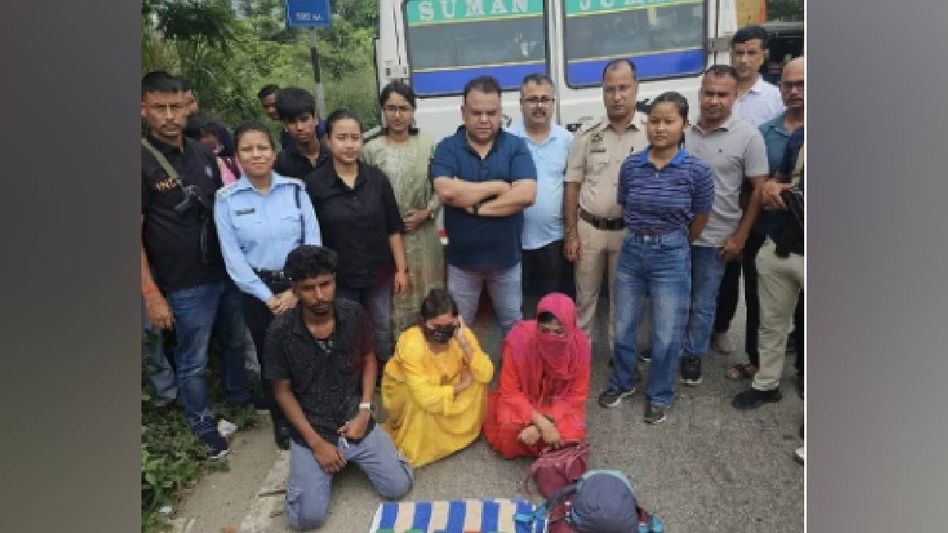 Assam: STF foils heroin smuggling bid in Guwahati, three including women held Assam: STF foils heroin smuggling bid in Guwahati, three including women held