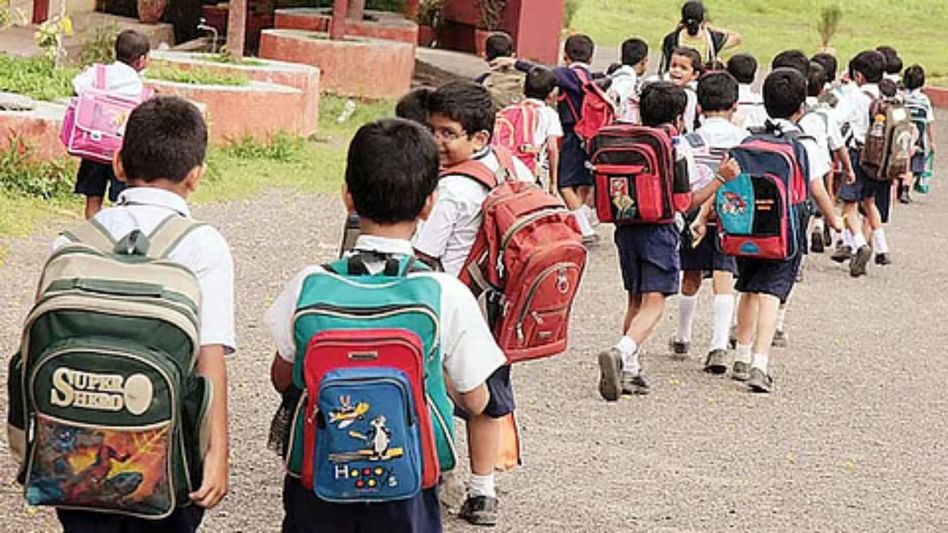Tinsukia schools directed to reduce school bag weight; strict action warned for violators Tinsukia schools directed to reduce school bag weight; strict action warned for violators