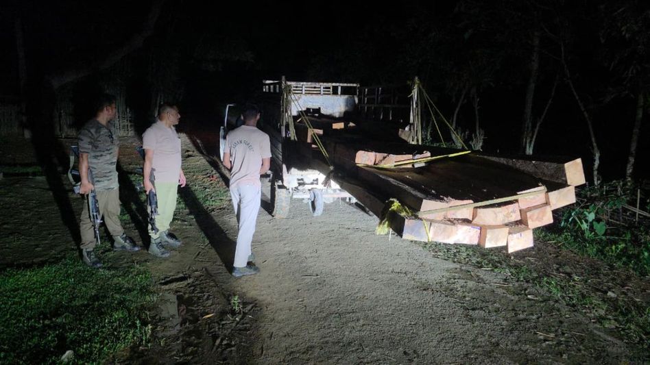 Assam: Illegal timber seized in Boko, forest department cracks down on smuggling route Assam: Illegal timber seized in Boko, forest department cracks down on smuggling route