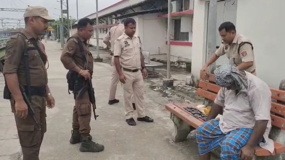 Assam: Over 2,000 Yaba tablets seized at New Bongaigaon Railway Station; One arrested Assam: Over 2,000 Yaba tablets seized at New Bongaigaon Railway Station; One arrested